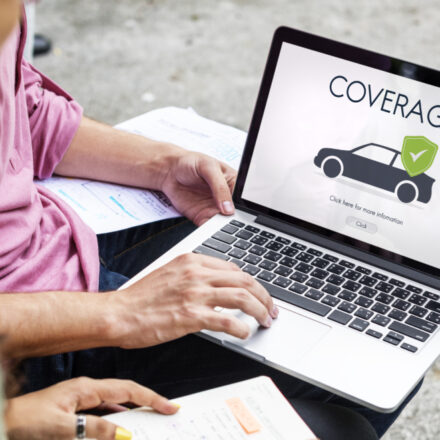 Cashless Claims: Understanding the Convenience of Online Car Insurance Services!